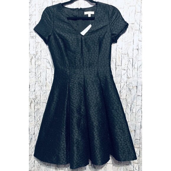 Banana Republic Dresses & Skirts - Banana Republic Fit Flare Dress Short Sleeves Black Womens Size 0 NWT
